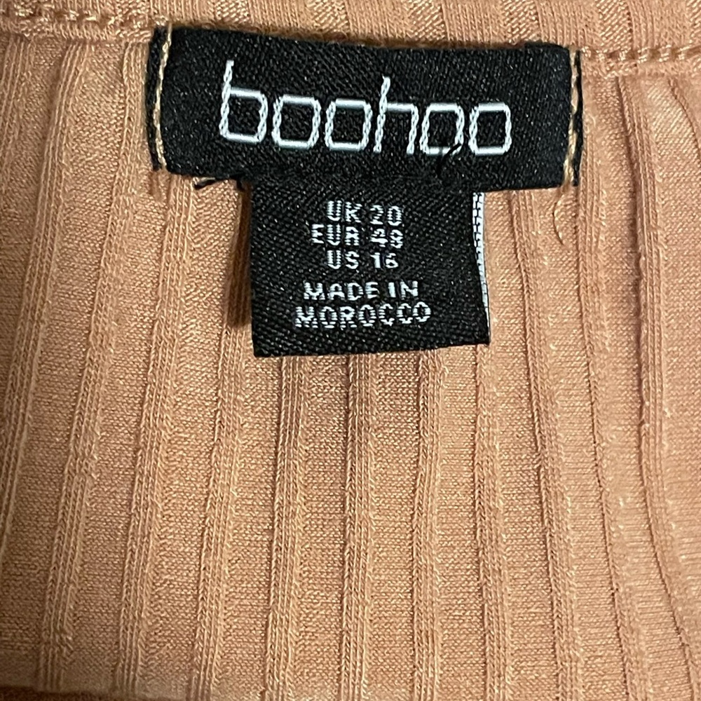 Boohoo Ribbed Bodysuit - Picture 3 of 4
